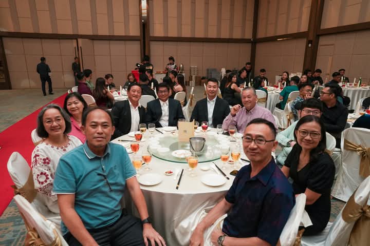Photo 15 from 30th Anniversary Dinner album