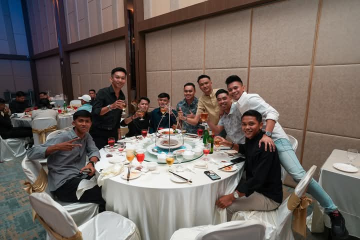 Photo 21 from 30th Anniversary Dinner album