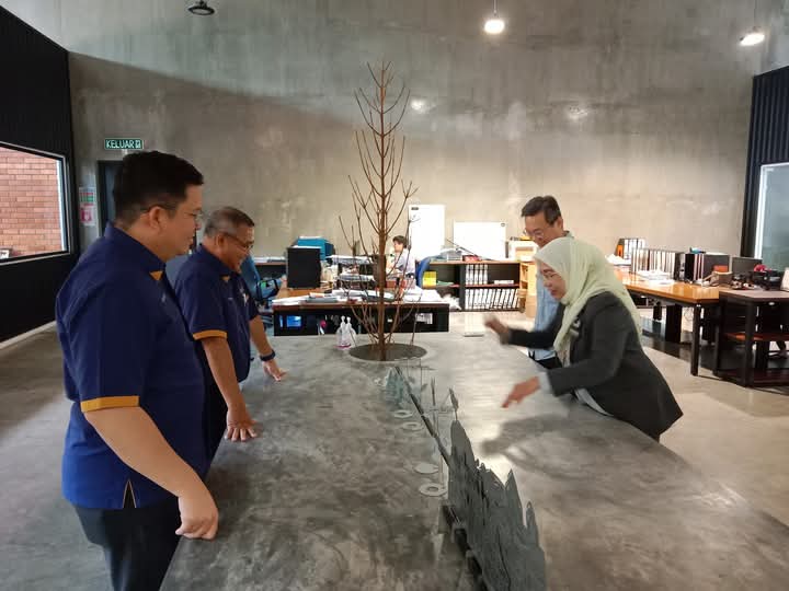 Photo 5 from Visit from MIDA HQ Kuala Lumpur album